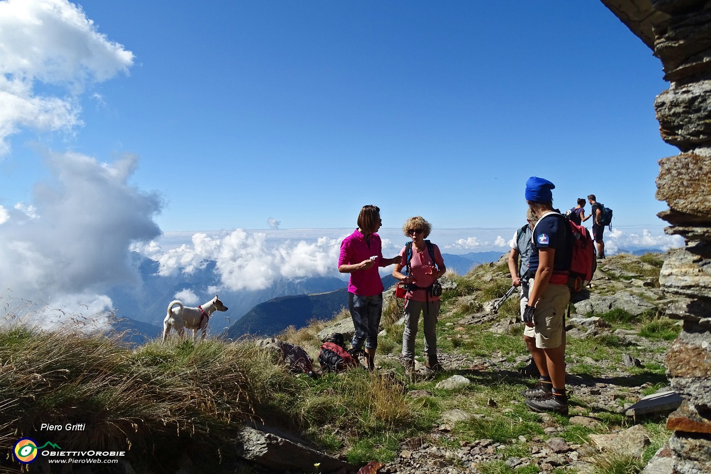 37 Al Bivacco Silvestri (2164 m).JPG -                                